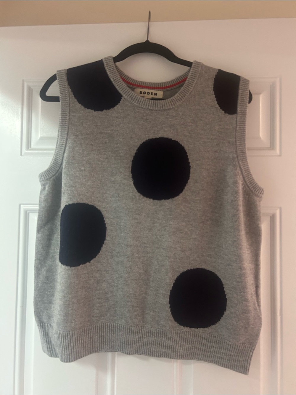 Boden Grey Sleeveless V-Neck Sweater Vest with Black Polka Dots